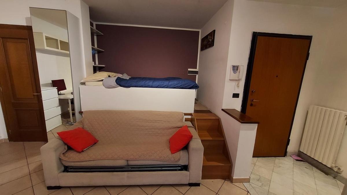 Apartment Near Metro Турин Экстерьер фото
